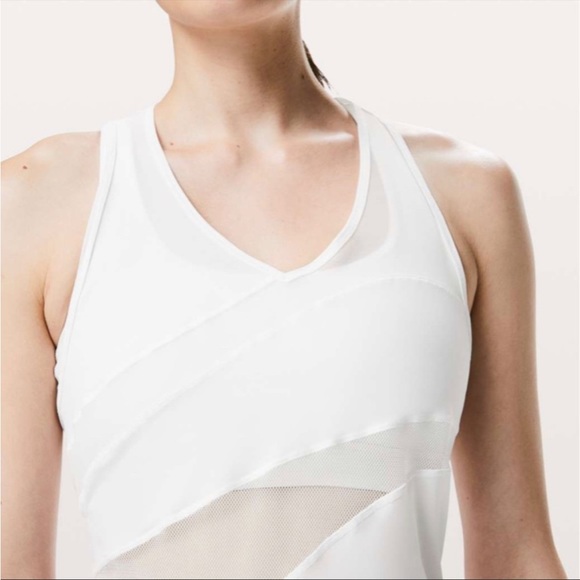 EUC LULULEMON mesh in motion tank top - Picture 2 of 10